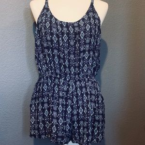 Romper size XL